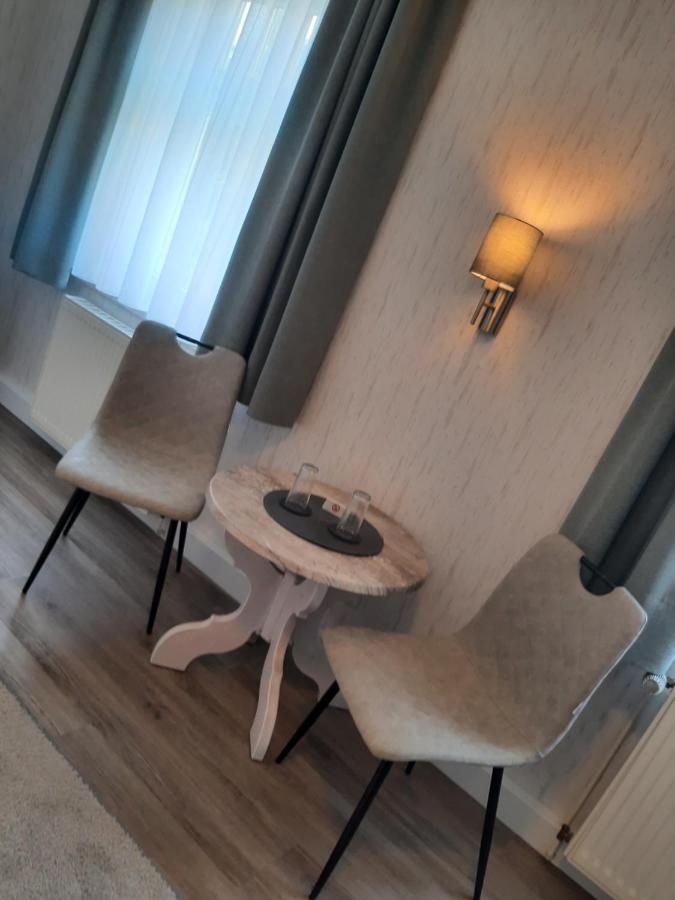 Gasthaus Brockenhexe Mit Restaurant & Cafe Ширке Екстериор снимка